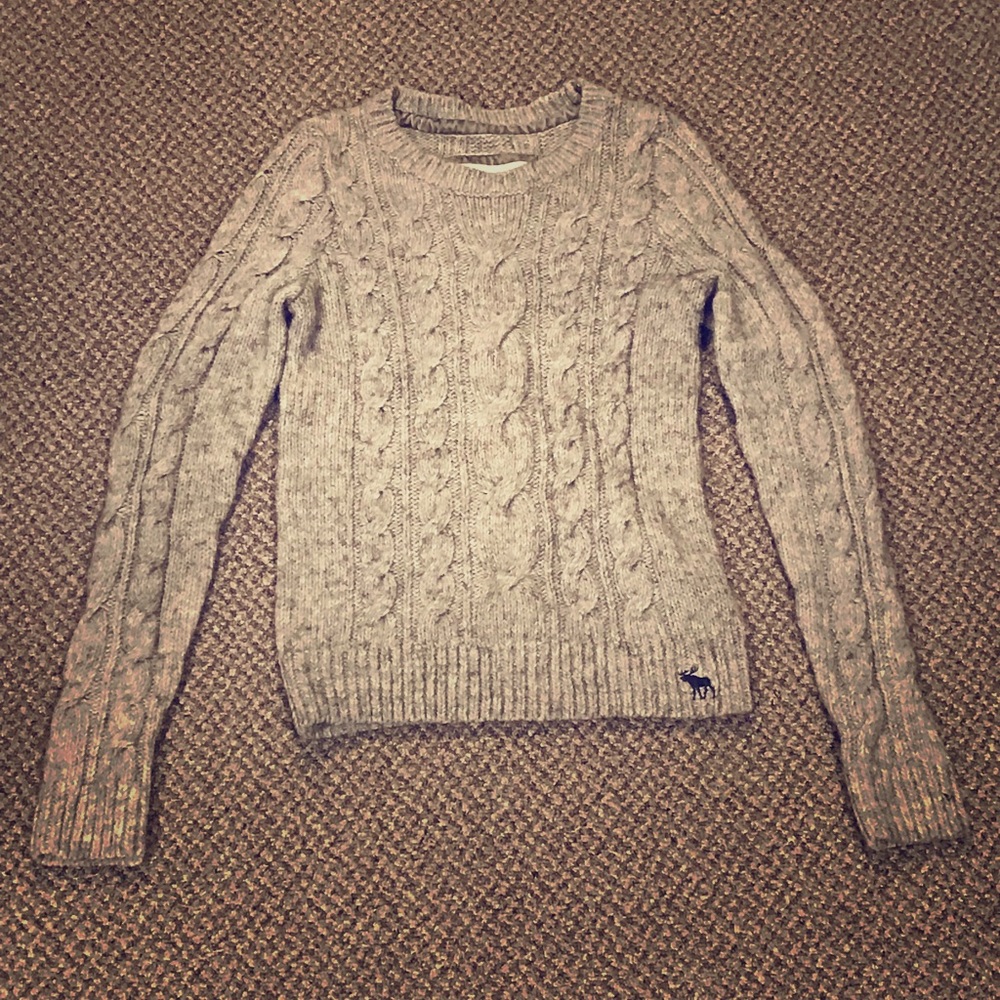 Abercrombie & Fitch Grey Sweater